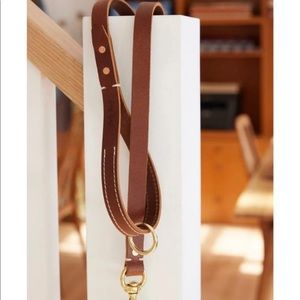 Billy Wolf Leather Dog Leash